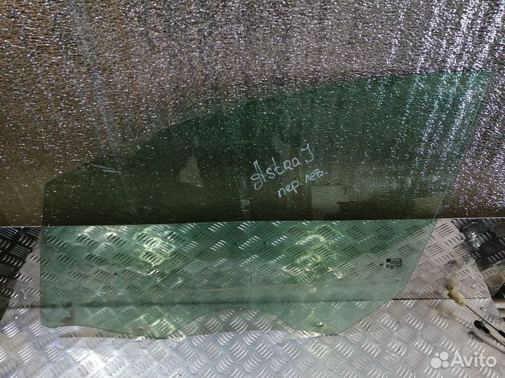 Стекло двери Астра Джей хэтчбек Astra J