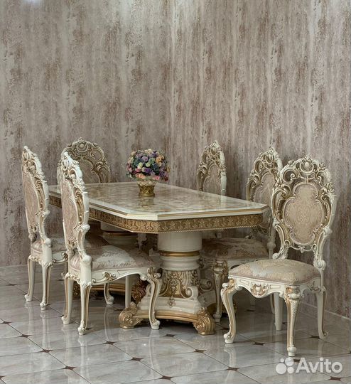 Столы и стулья для кухни новые