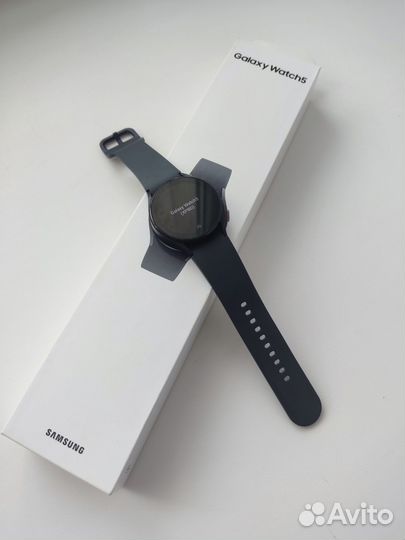 Часы Samsung Galaxy Watch 5 40 мм