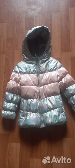 Куртка для девочки р.98