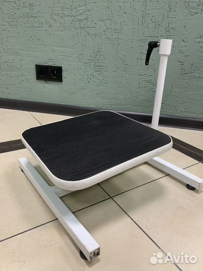 Педикюрная подставка для ног бу