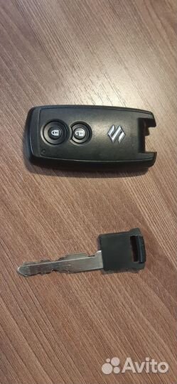 Смарт ключ Suzuki Grand Vitara