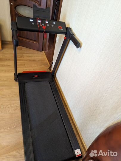 Беговая дорожка электрическая Cardio Power TT Plus