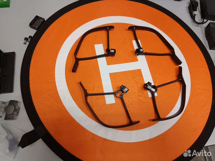 Квадрокоптер DJI Mavic Air fly more combo