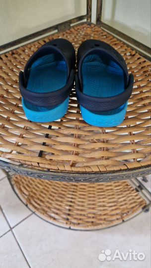 Crocs