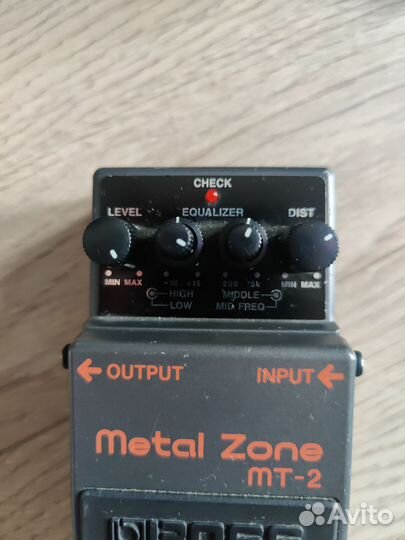 Гитарная педаль Metal Zone
