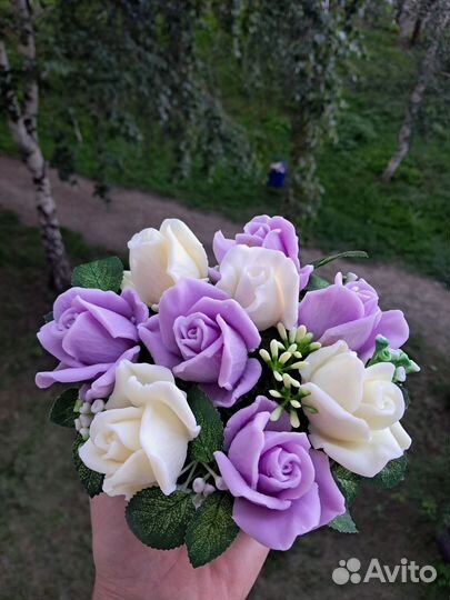 Букет на праздник из мыльных цветов