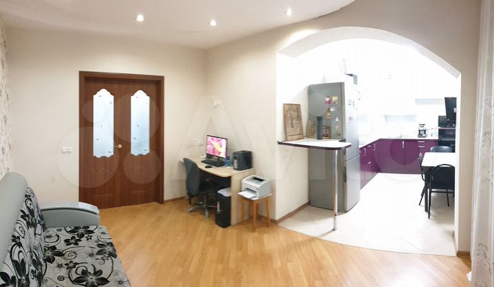 2-к. квартира, 81,4 м², 2/9 эт.