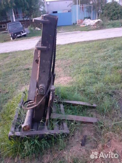 Навесные вилы погрузчика