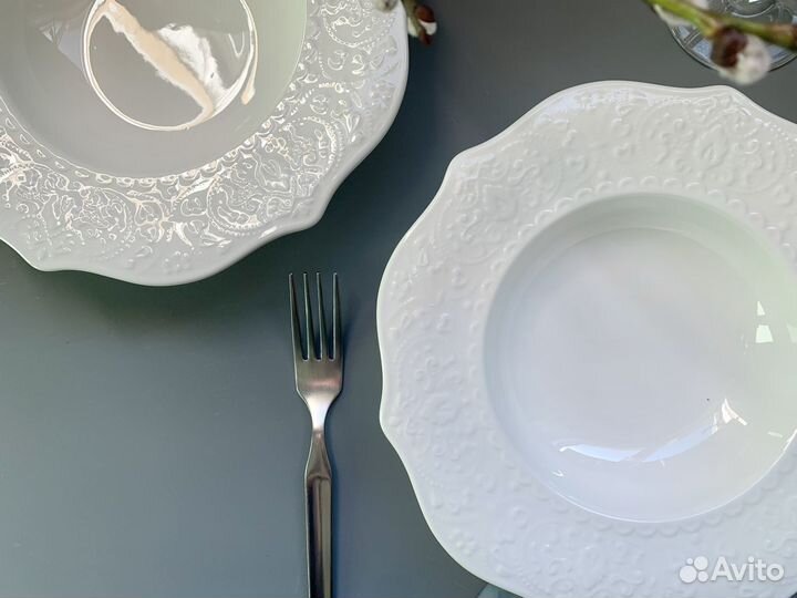 Тарелка tudor england Royal Whitehall 22 см фарфор