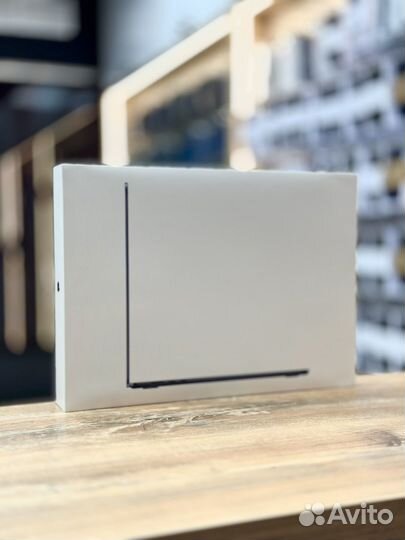 MacBook Air 15“ M2 8/256Gb Midnight