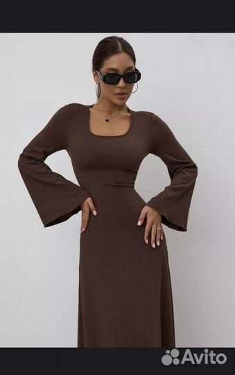 Платье трикотажное длинное новое