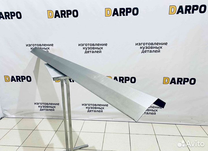 Пороги для Toyota Camry 2001-2006 (XV30)