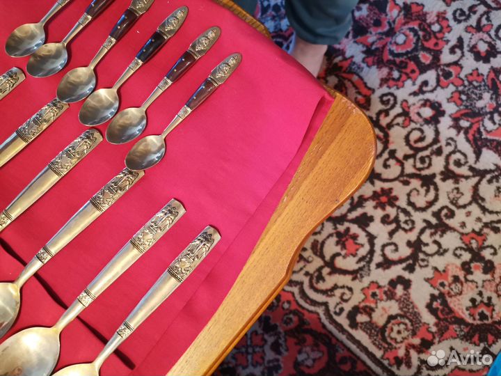 Столовый набор из Тайланда