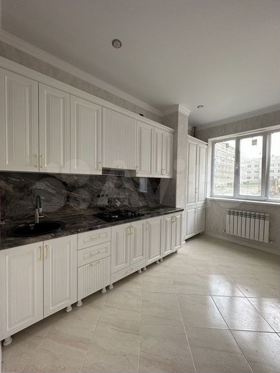 1-к. квартира, 37 м², 1/4 эт.