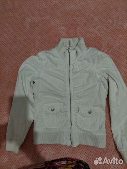 Джинсовая куртка