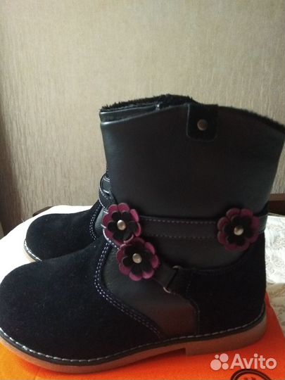 Сапожки новые