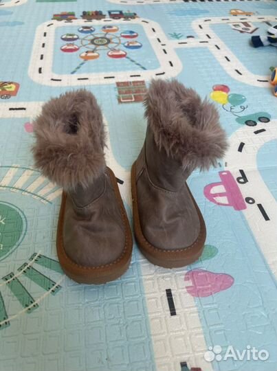 Детские вещи и игрушки (3 коробки)