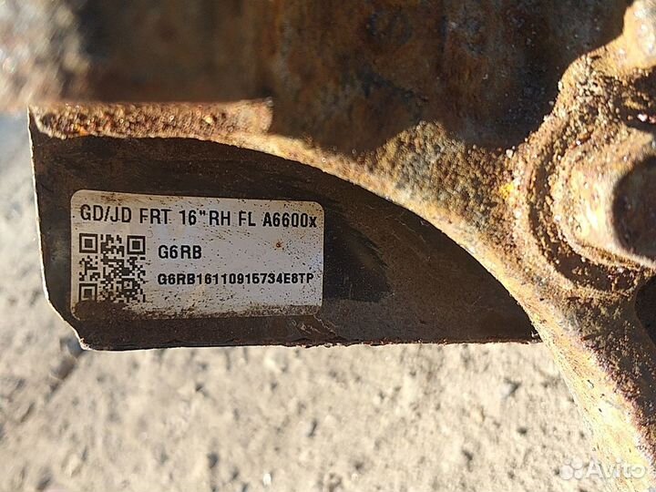 Кулак поворотный передний правый Kia Ceed JD 1.6