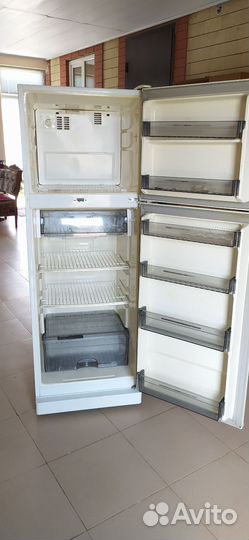 Холодильник сухой мороз