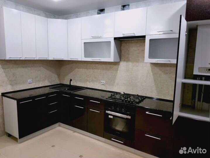 Кухня новая