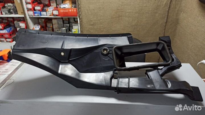 Воздуховод Мересдес GLK X204 Рестайл A2048300544