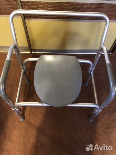 Стульчик унитаз для инвалидов