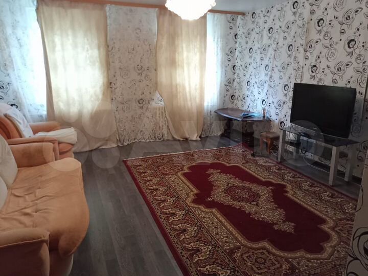 3-к. квартира, 92 м², 2/2 эт.