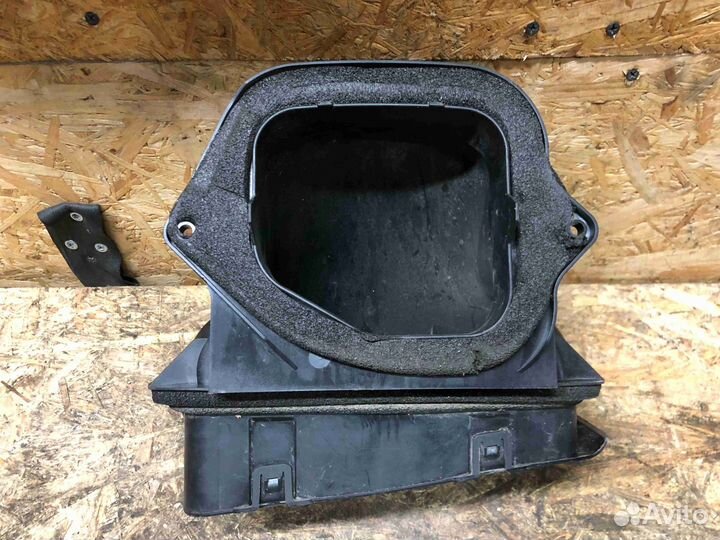 Воздухозаборник Volkswagen Amarok