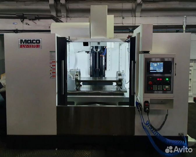 Вертикально-фрезерный станок Чпу Fanuc 0i-MF Plus