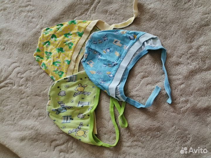 Чепчики шапочки