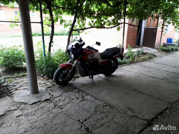 Хонда CB 750