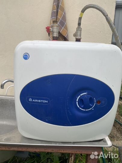 Водонагреватель