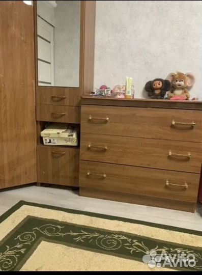 Комод и шкаф угловой