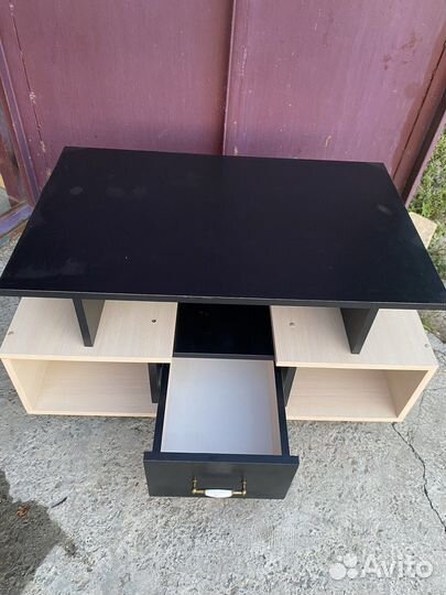 Подставка под телевизор