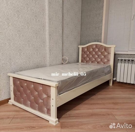 Односпальная кровать