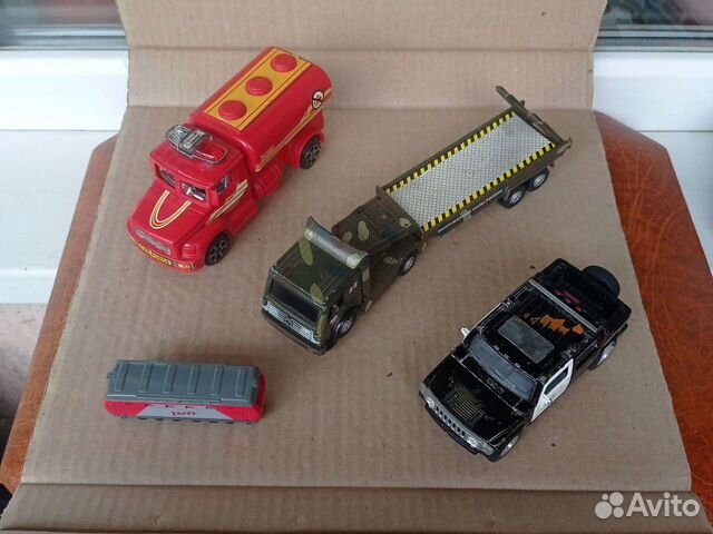 Автобусы, спец техника, машинки. Торга нет