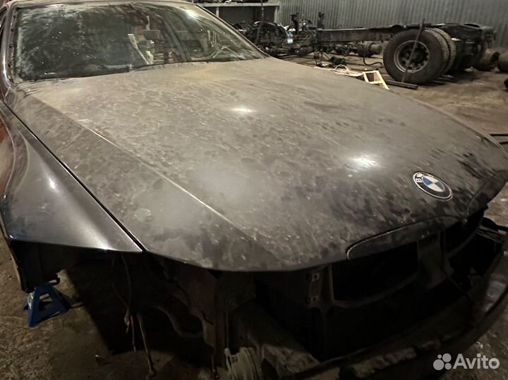 Bmw e90 разбор 2005 год