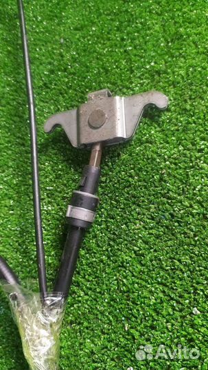 Тросик ручника Volvo Xc90 B5254T2 2006