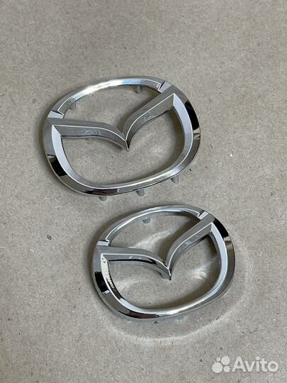 Эмблема Mazda в руль Новая / значок в руль Mazda