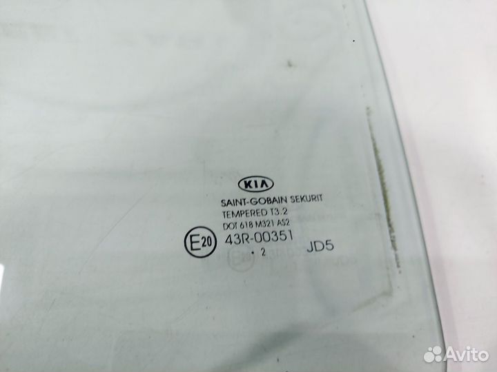 Заднее левое стекло Kia Ceed 2 JD