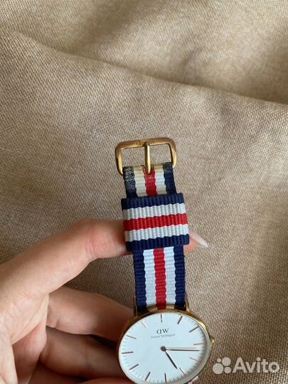 Часы daniel wellington женские