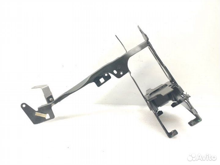 Кронштейн фары передний правый Bmw 3-Series F30