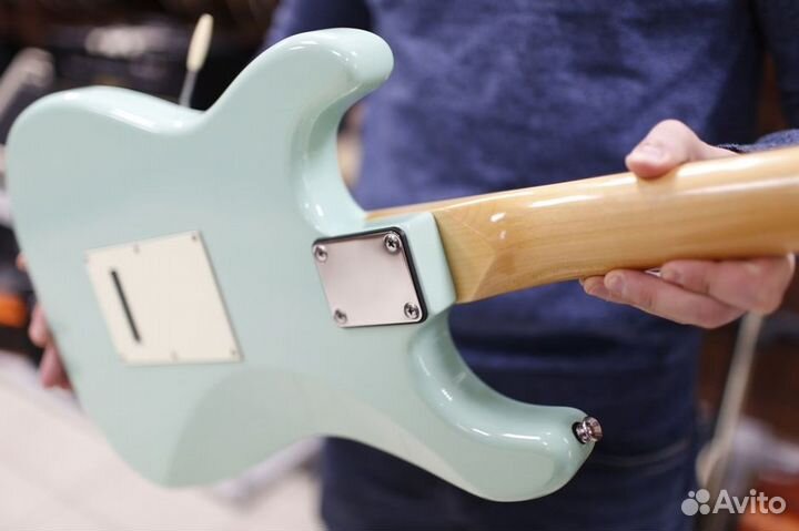 Электрогитара Prodipe + Аксессуар