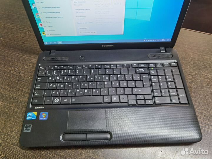 Ноутбук Toshiba