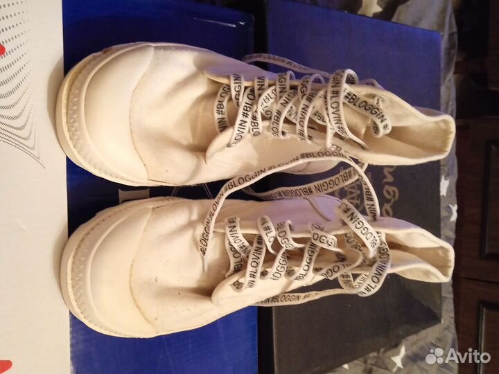 Женские кеды 38 размер высокие,белые