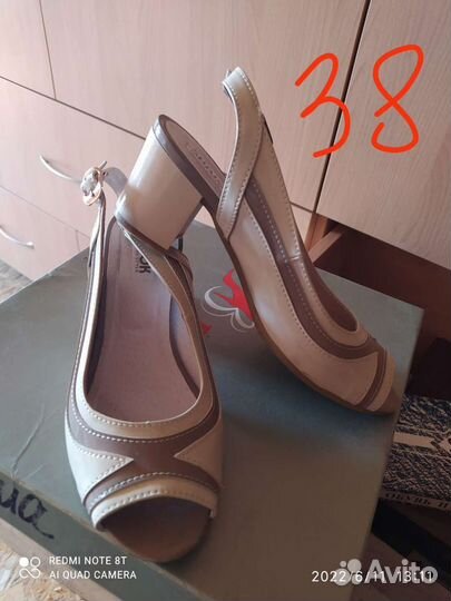 Босоножки женские 38 размер