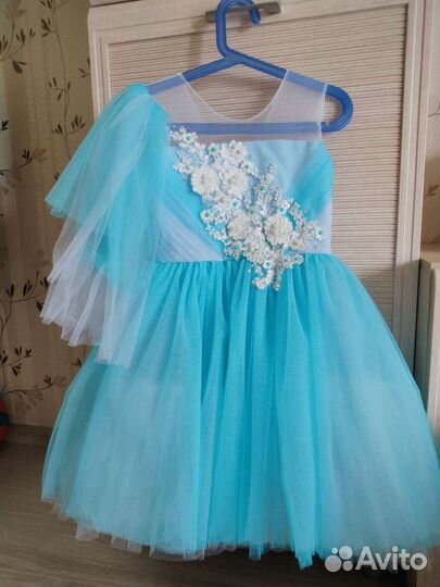 Праздничное платье для девочки