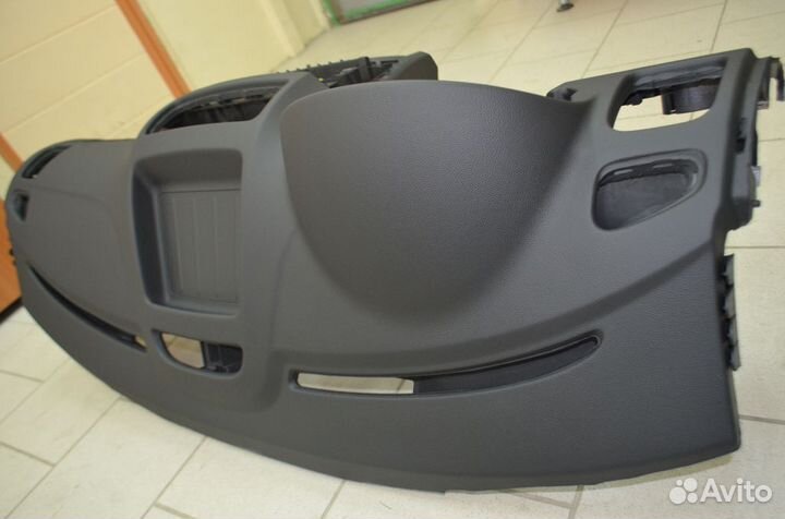 Торпедо панель приборов Шкода Етти