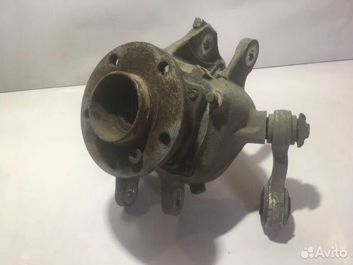 Кулак задний правый Bmw 5-Series F10